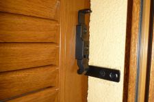 R-339861s-R-457939s-Tür-Ladenhalter mit Schließzapfenplatte