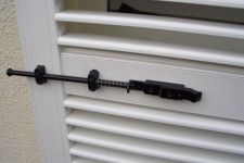 R-457967s-Tür-Ladenhalter mit gefederter Stange